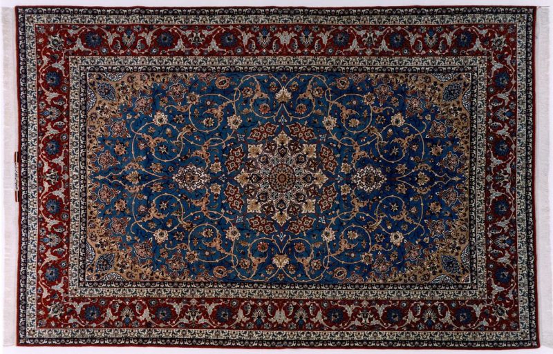 水に浮くアラベスク模様 | ペルシャ絨毯屋2.0